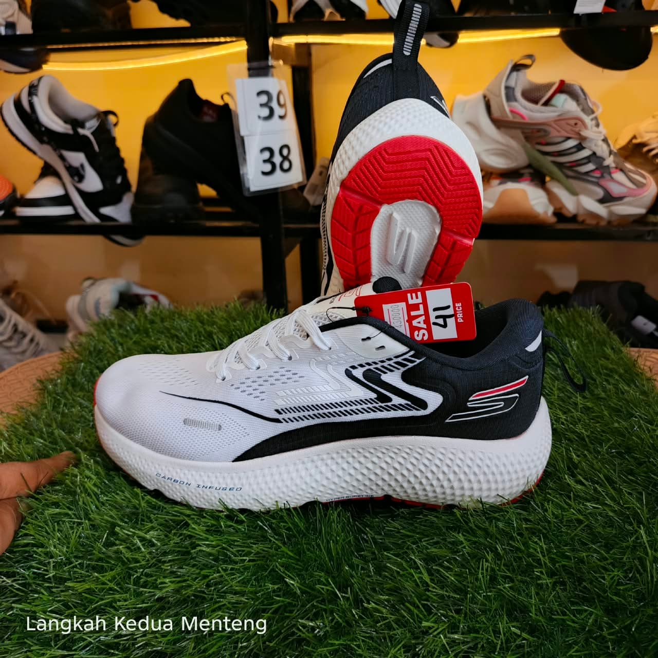 Skechers Go Run