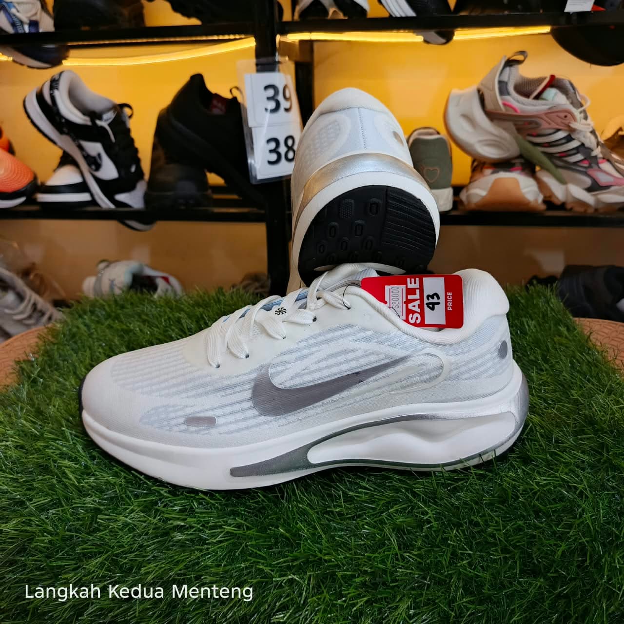 Nike Journey Run